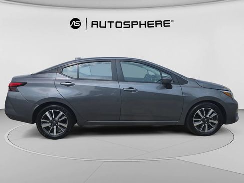 Used 2025 Nissan Versa SV FWD image 10