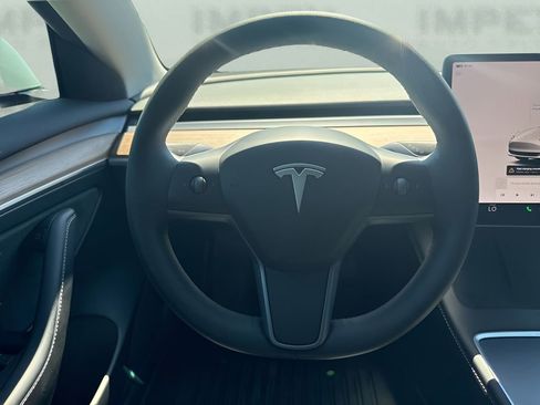 Used 2023 Tesla Model 3 Standard Range RWD image 15