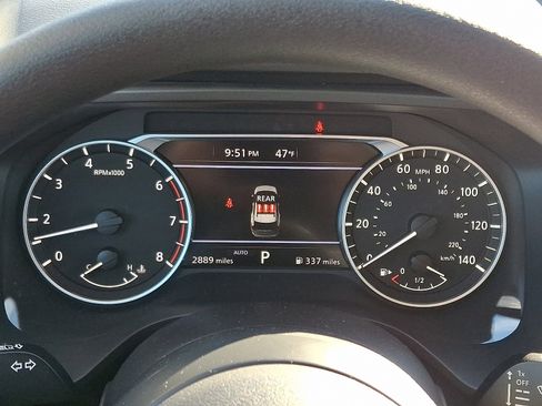 Used 2024 Nissan Rogue SV image 20