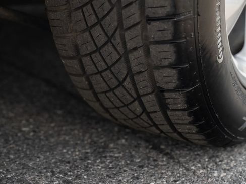 Used 2007 Ford Mustang Premium image 24