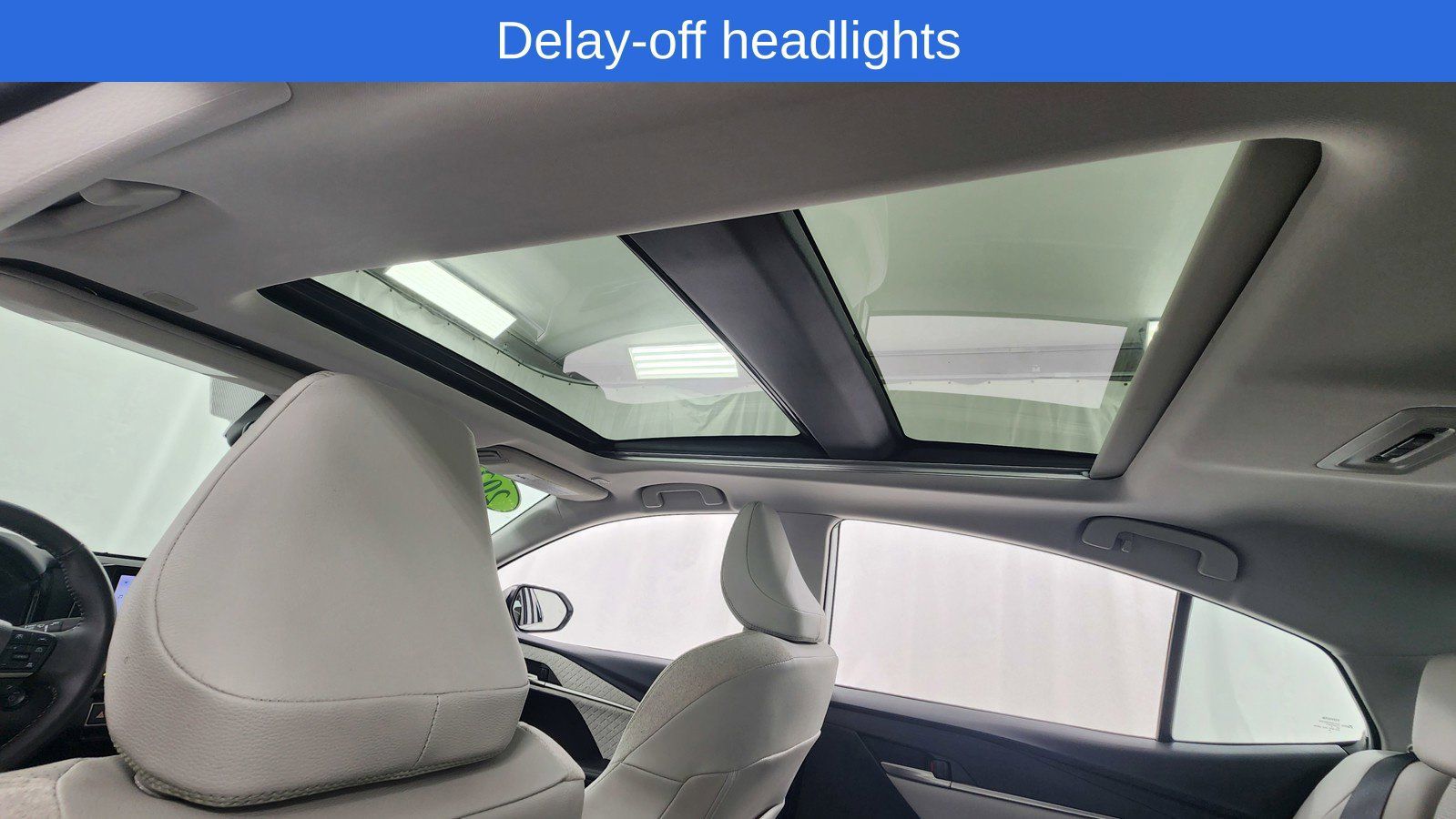 Used 2025 Toyota Camry XLE FWD image 30