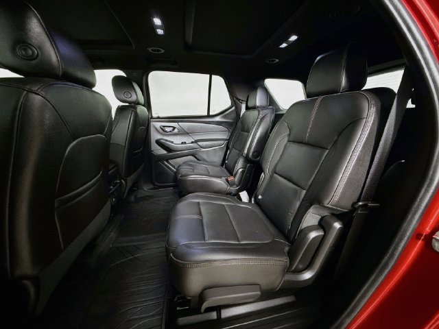 Used 2023 Chevrolet Traverse RS w/ LPO, Floor Liner Package AWD/4WD image 28