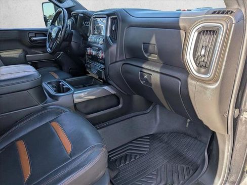 Used 2023 GMC Sierra 2500 AT4 w/ Driver Alert Package I image 19