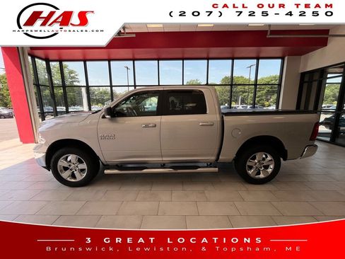 Used 2017 RAM 1500 Big Horn AWD/4WD image 3