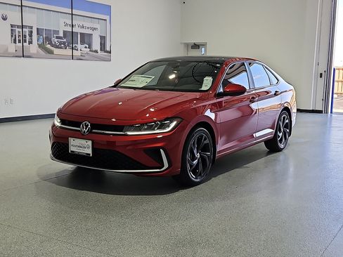 New 2027 Volkswagen Jetta SE FWD image 4