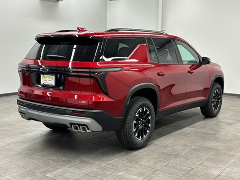 New 2026 Chevrolet Traverse Z71 AWD/4WD image 2
