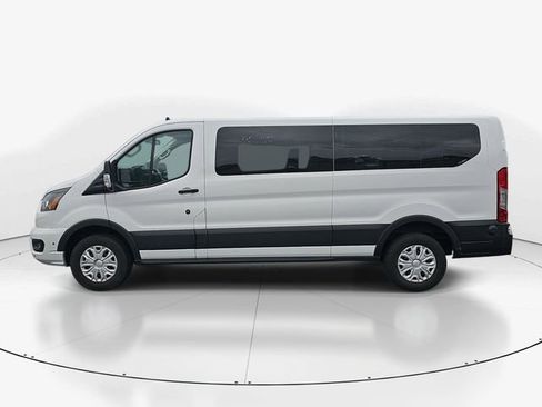 Used 2024 Ford Transit 350 XLT RWD image 6