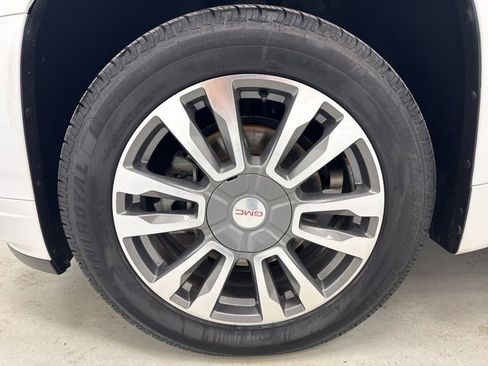 Used 2017 GMC Terrain Denali image 36