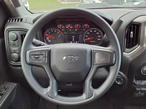 New 2026 Chevrolet Silverado 1500 Custom Trail Boss AWD/4WD image 18