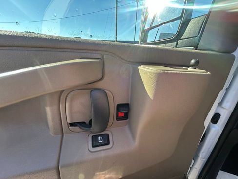 New 2025 Chevrolet Express 2500 RWD image 17