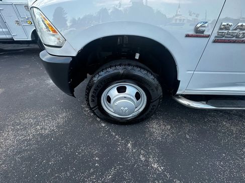 Used 2014 RAM 3500 Tradesman image 12