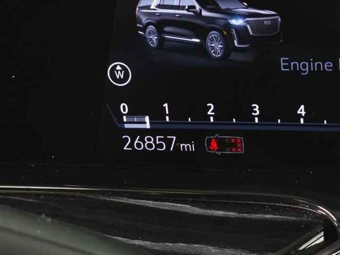 Used 2021 Cadillac Escalade ESV Sport w/ Driver Assist Tech Package image 34