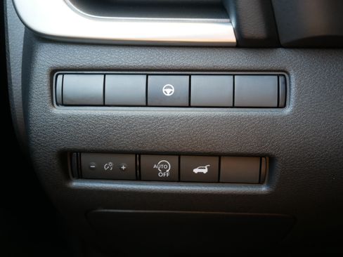 Certified 2023 Nissan Rogue SV w/ SV Premium B Package AWD/4WD image 26