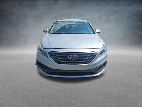 Used 2017 Hyundai Sonata Sport w/ Value Edition Package 02 FWD image 2