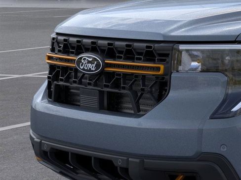 New 2025 Ford Maverick Tremor image 18