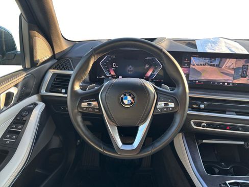 Certified 2025 BMW X5 xDrive40i w/ Premium Package image 28