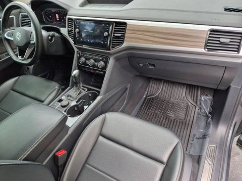 Used 2022 Volkswagen Atlas SEL AWD/4WD image 20
