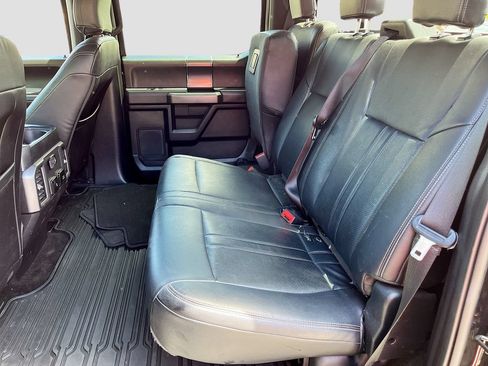 Used 2018 Ford F150 XLT w/ Equipment Group 302A Luxury AWD/4WD image 24