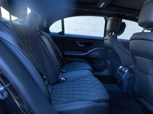 New 2026 Mercedes-Benz S 580 4MATIC Sedan image 25