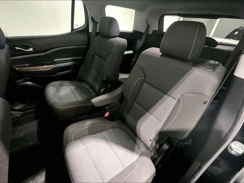 Used 2023 GMC Acadia SLE w/ LPO, Black Accent Package image 23