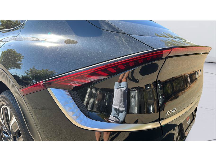 Used 2023 Kia EV6 Wind AWD/4WD image 11