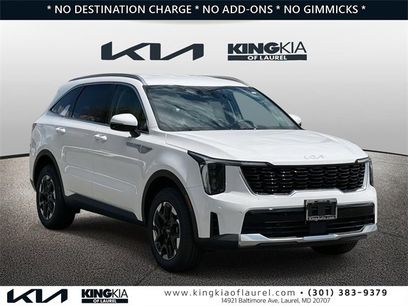 New 2025 Kia Sorento S