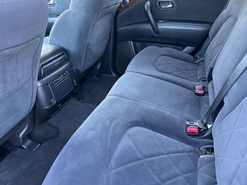 Used 2020 Nissan Armada SV w/ Driver Package RWD image 9