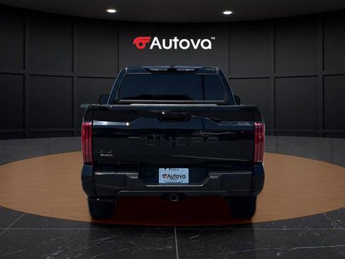 Used 2023 Toyota Tundra Platinum AWD/4WD image 4