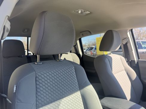 Used 2023 Toyota Tacoma SR5 image 20