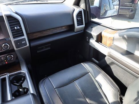 Used 2019 Ford F150 Lariat w/ FX4 Off-Road Package image 20