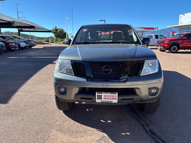 Used 2020 Nissan Frontier SV w/ Midnight Edition Floor Mats AWD/4WD image 2