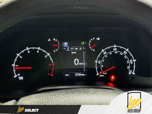 Used 2022 Toyota 4Runner SR5 RWD image 15
