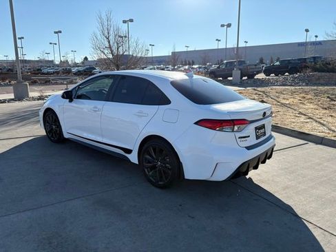 Used 2024 Toyota Corolla SE image 5