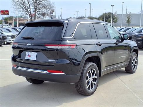 New 2025 Jeep Grand Cherokee Limited image 9