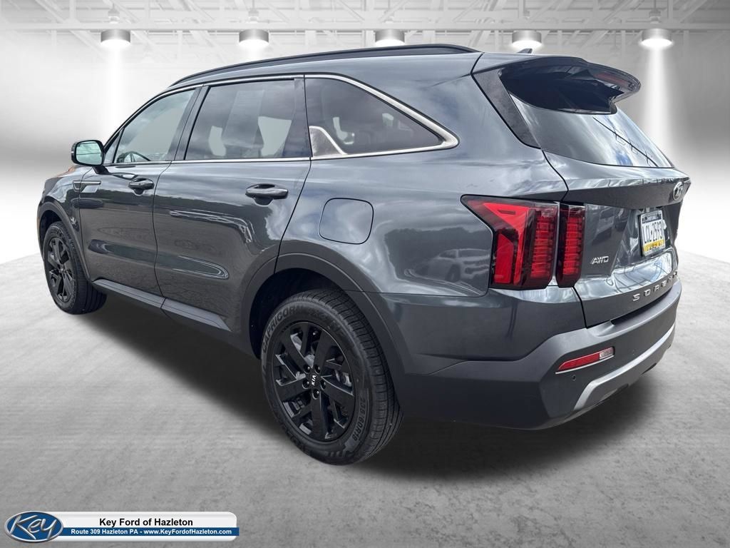 Used 2021 Kia Sorento S w/ Panoramic Sunroof Package AWD/4WD image 5