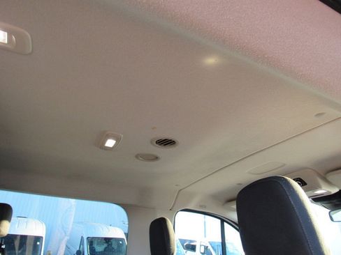 Used 2021 Ford Transit 350 XLT RWD image 24