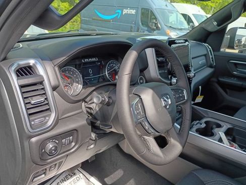 New 2026 RAM 1500 Big Horn AWD/4WD image 11