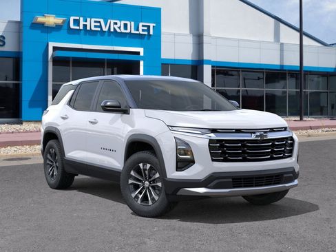 New 2026 Chevrolet Equinox LT w/ Convenience Package II image 11