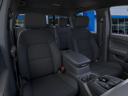 New 2026 GMC Canyon Elevation w/ Convenience Package image 16