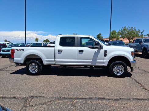 Used 2022 Ford F250 XL w/ Power Equipment Group AWD/4WD image 6