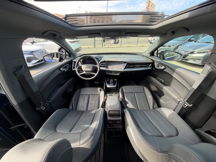 Used 2023 Audi Q4 e-tron Premium Plus AWD/4WD image 18