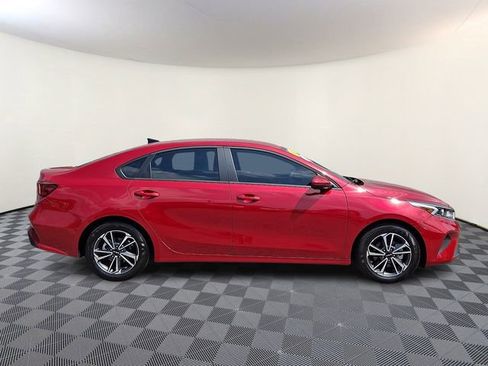 Certified 2024 Kia Forte LXS FWD image 9