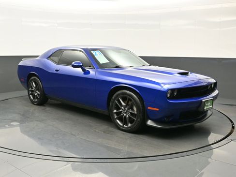 Used 2021 Dodge Challenger GT w/ Blacktop Package image 8