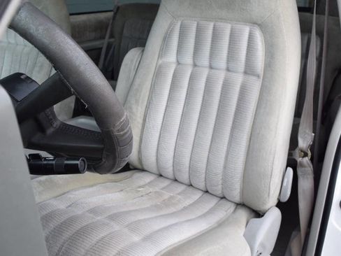 Used 1994 Chevrolet Blazer 4WD image 24