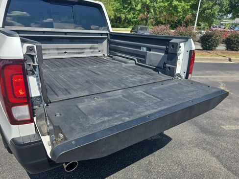 Used 2023 Honda Ridgeline RTL image 12