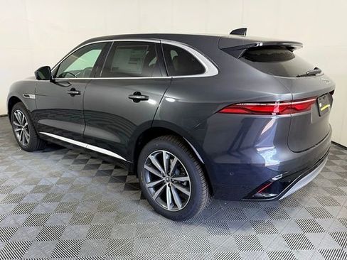 Used 2026 Jaguar F-PACE R-Dynamic S AWD/4WD image 5