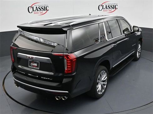 Certified 2023 GMC Yukon XL Denali image 22