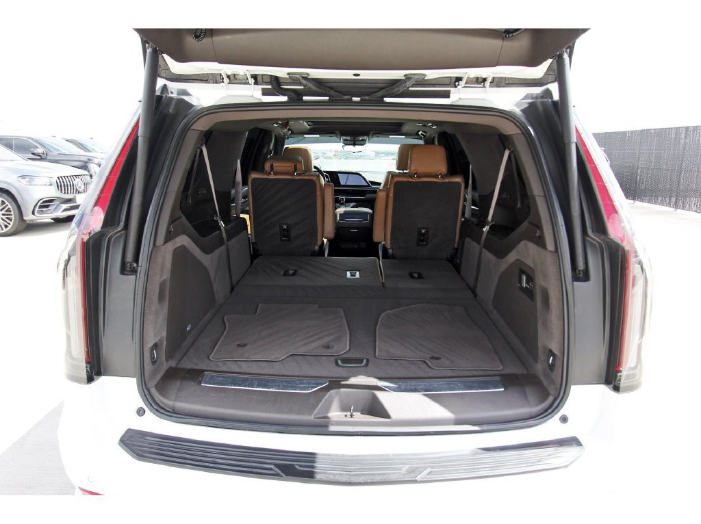 Used 2023 Cadillac Escalade ESV Premium Luxury AWD/4WD image 31