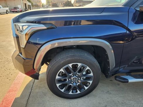 Used 2023 Toyota Tundra Limited AWD/4WD image 7