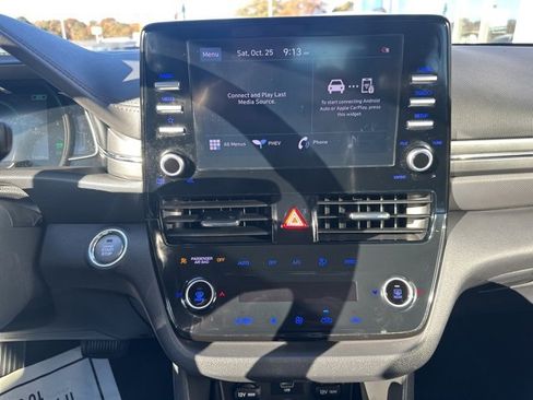 Used 2022 Hyundai Ioniq SEL image 22